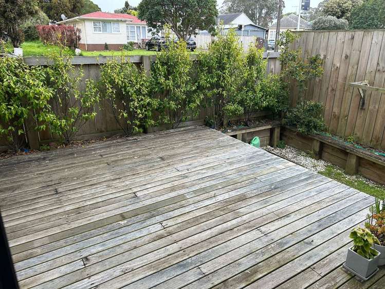 36 Erima Avenue Point England_14