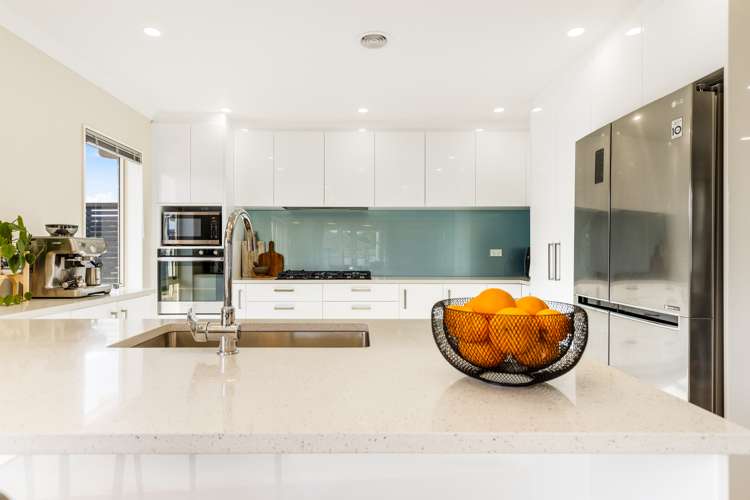 51 William Gamble Drive Greenhithe_7