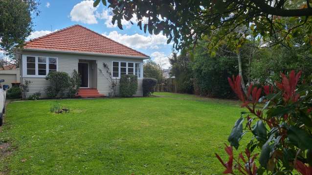 Comfortable home in quiet neighbourhood.