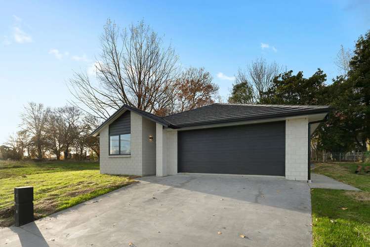 27 Oranmore Crescent Paeroa_17