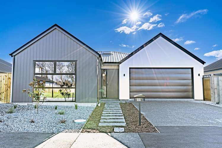 17 Eastman Drive_0