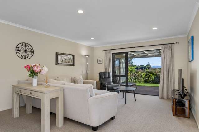 54 Village Park Drive Welcome Bay_4