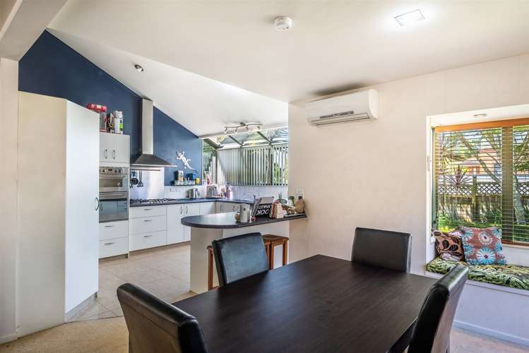 13 Northern Rata Place Albany_2