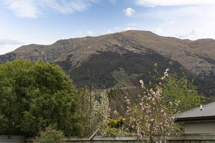 18 Little Maude Drive Lake Hawea_16