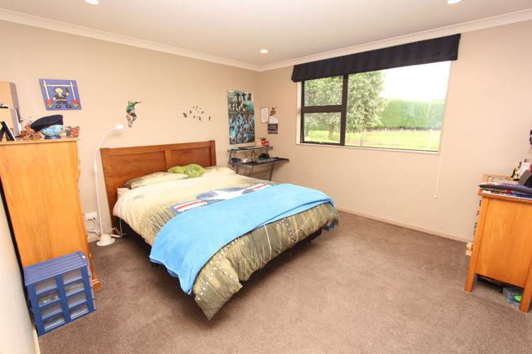 232 Oreti Road Otatara_7