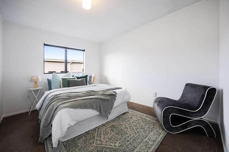 40 Elliston Crescent Stanmore Bay_8