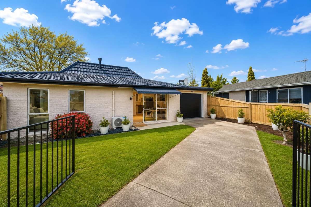71A Tuhikaramea Road_0