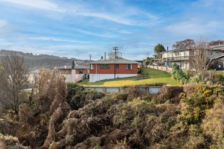 30 Tomkins Street Green Island_19