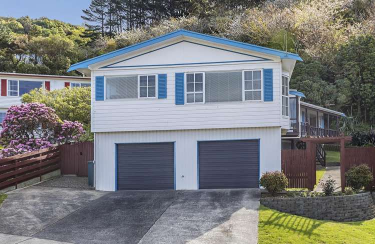 34 Fyvie Avenue Tawa_15