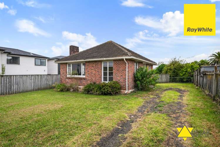  23 Northall Road New Lynn_10