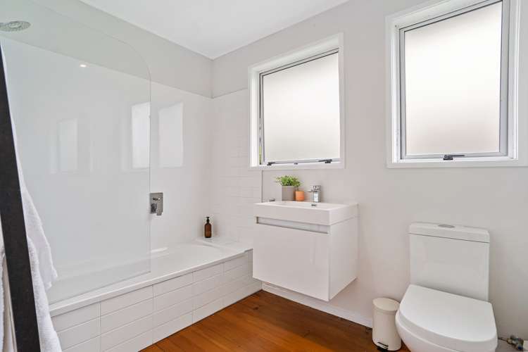 35b Beach Road Te Atatu Peninsula_6