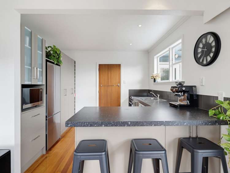 56 Lockhart Avenue Milson_8