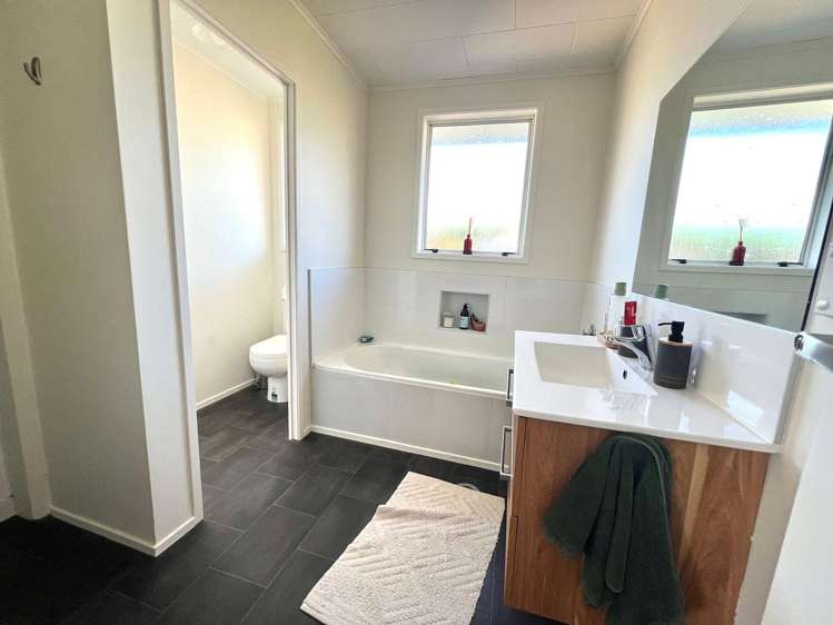37 Border Road Henderson_11