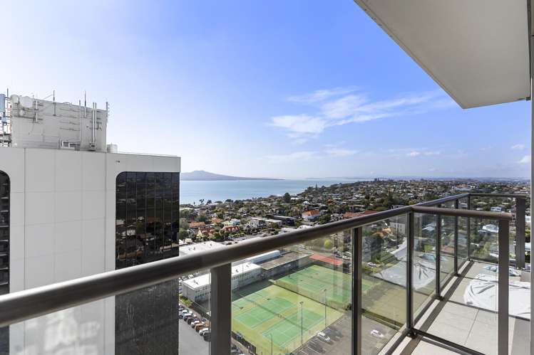 9-17 Byron Avenue Takapuna_11