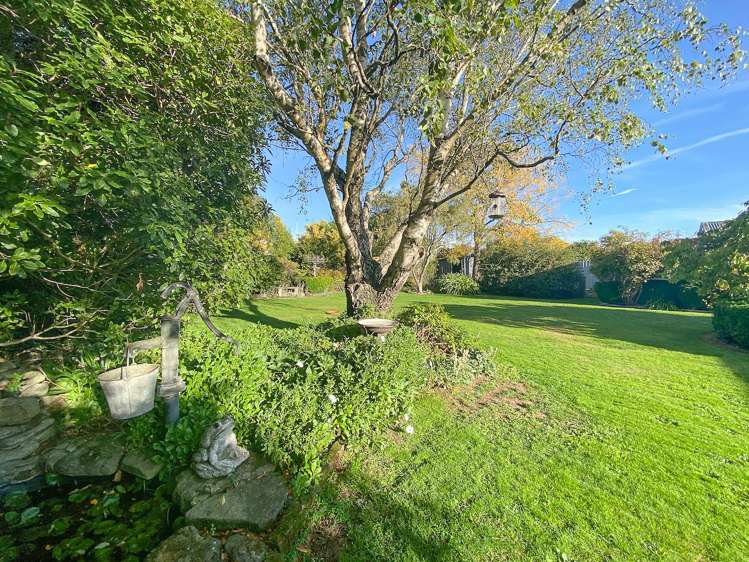 24 Armstrong Avenue Carterton_1