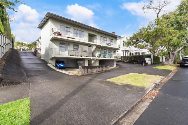 16/44 Sarsfield Street Herne Bay_2