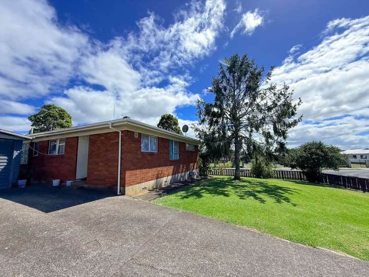 4 Staverton Crescent_2