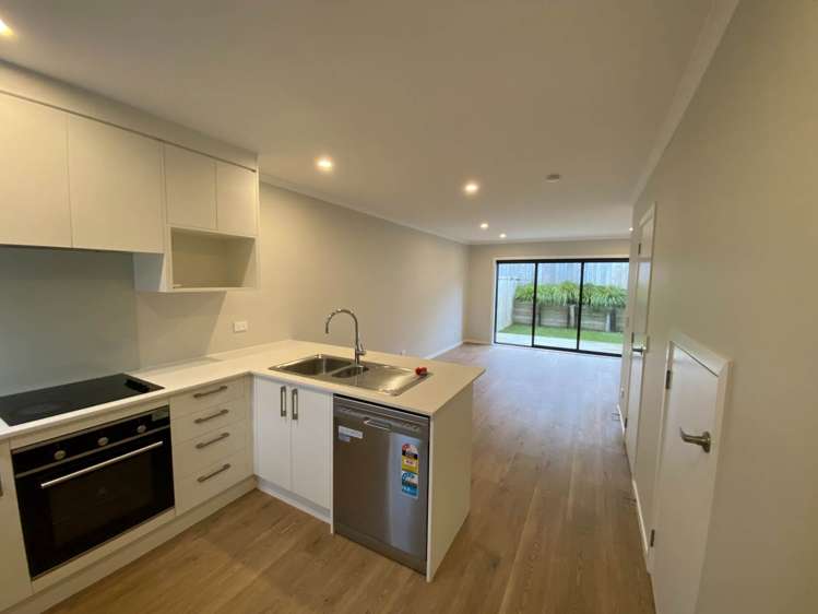 38/125B Metcalfe Road Ranui_3