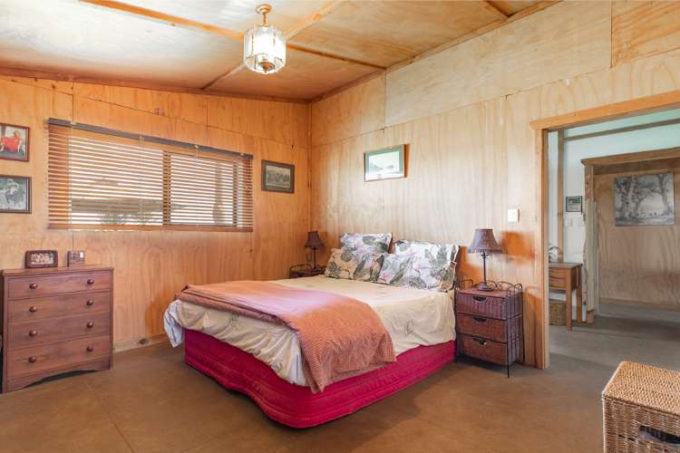 52 Lara Lane Kaiwaka_6