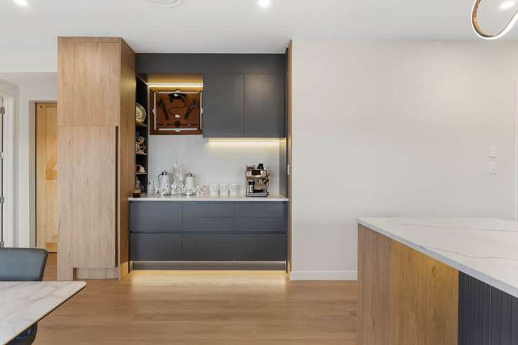 52 Malahide Drive Flat Bush_11