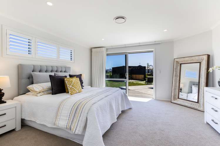 55 Alan Livingston Drive Cambridge_8