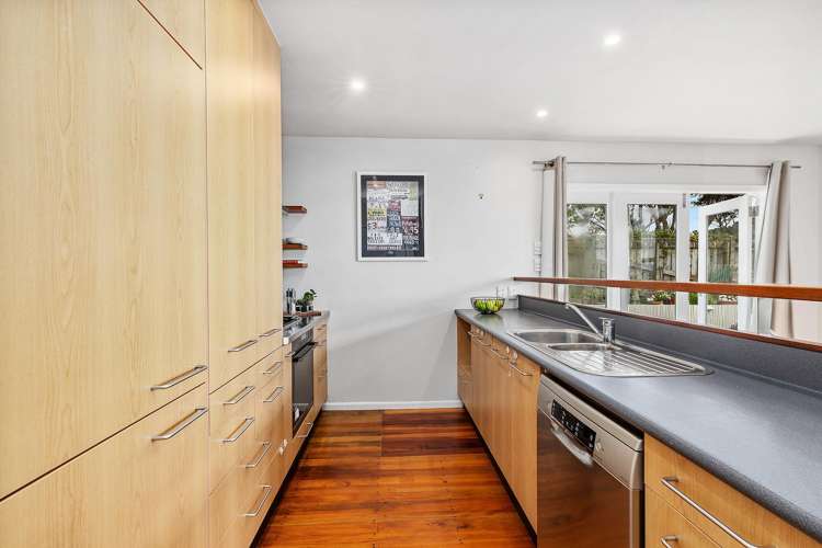 8 Durham Crescent Aro Valley_7