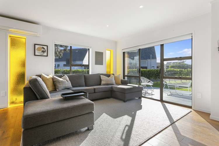 1/18 Vivian Wilson Drive Eastern Beach_7