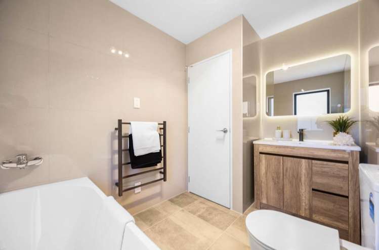 46 Nanjing Road Pukekohe_12