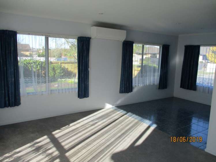 25 Nottingham Drive 1074_8
