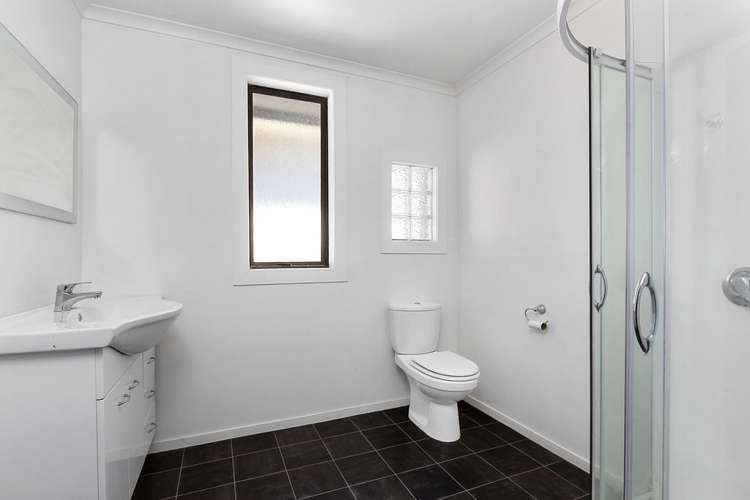 50 Waldron Crescent Green Island_8