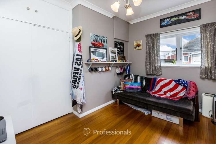 1071 High Street Taita_12