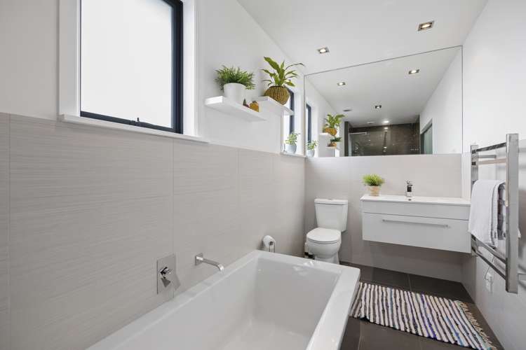 18 Doralto Road Frankleigh Park_16