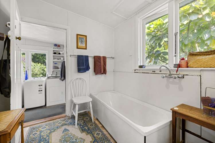 16/18 Lorenzen Bay Road Raglan_17