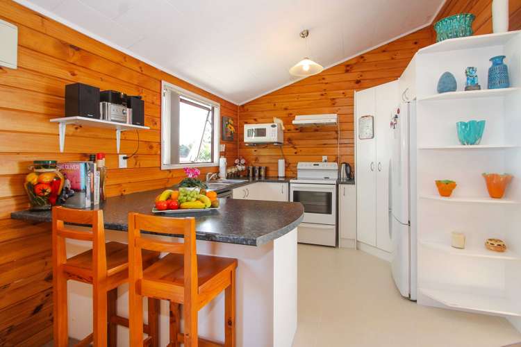 16a Brightside Road Stanmore Bay_8