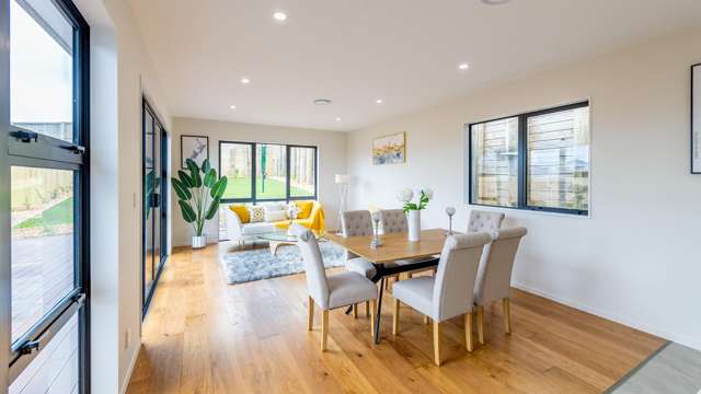 The Elegant House with Master Builder Guarantee