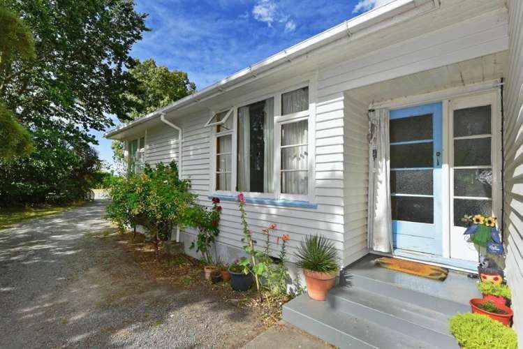 157 Greenpark Road Lincoln_13