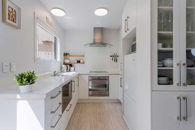 3/222 The Esplanade Island Bay_4