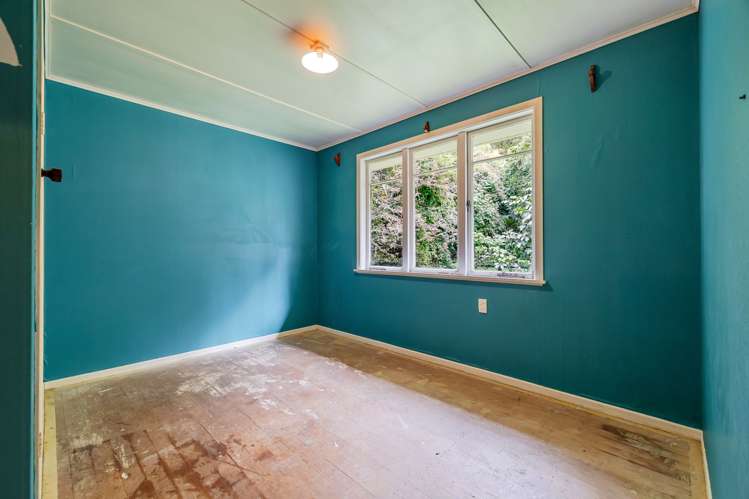 111 Hinemoa Valley Road_4