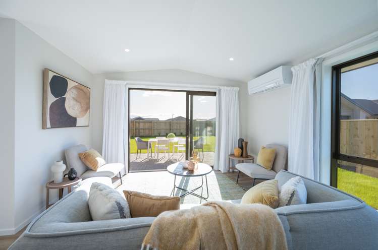 10 Lampton Street Richmond_13