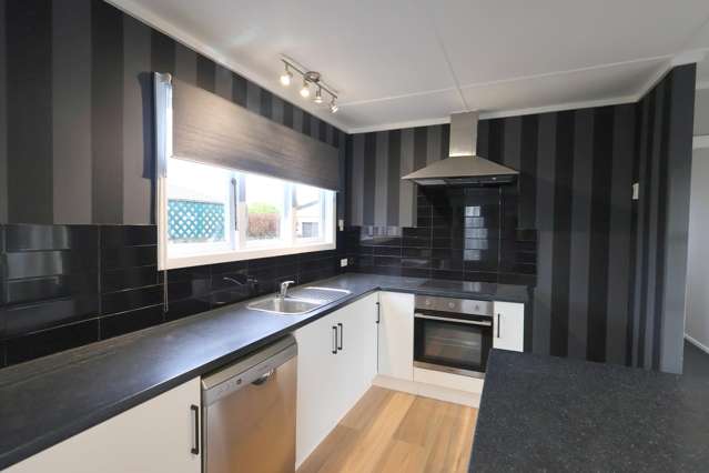 145 John Place Heidelberg_2