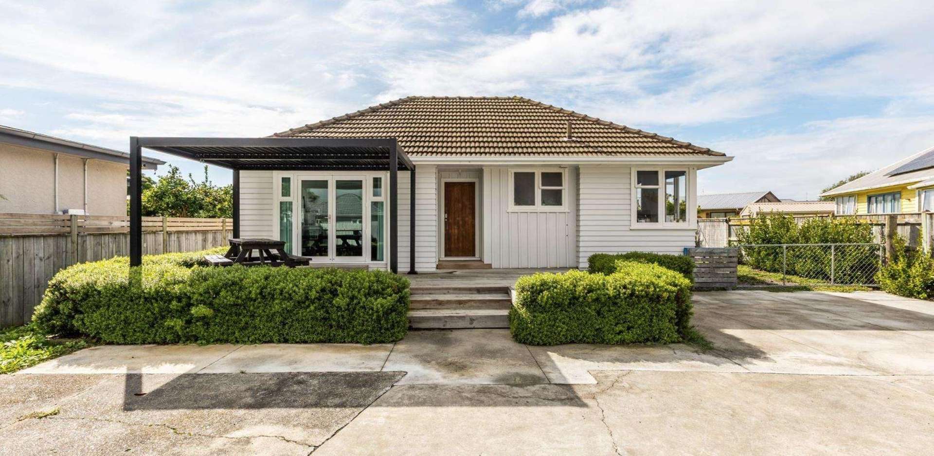 2a Savage Crescent 2105_0