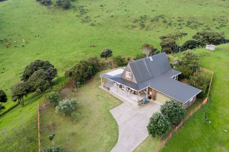 865 Wilson Road South Head_26