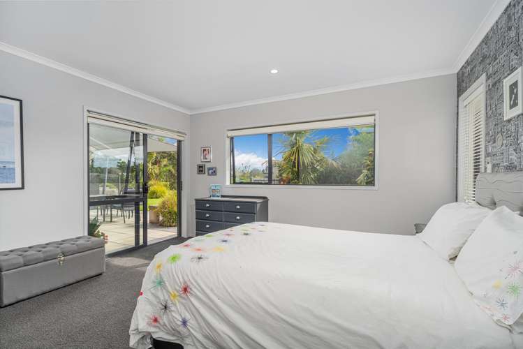 28 Motukorure Parade Cooks Beach_17