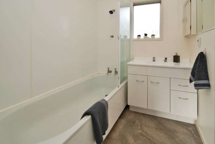 2/64 Brynley Street Hornby_9