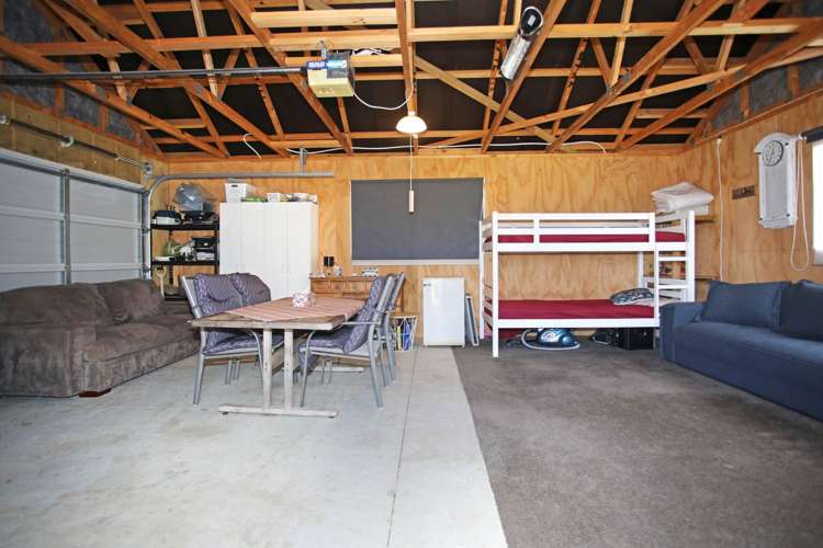 43 Westside Road Port Waikato_9