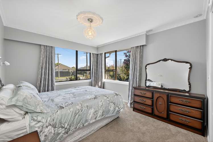 84 Greenhaven Drive Burwood_8