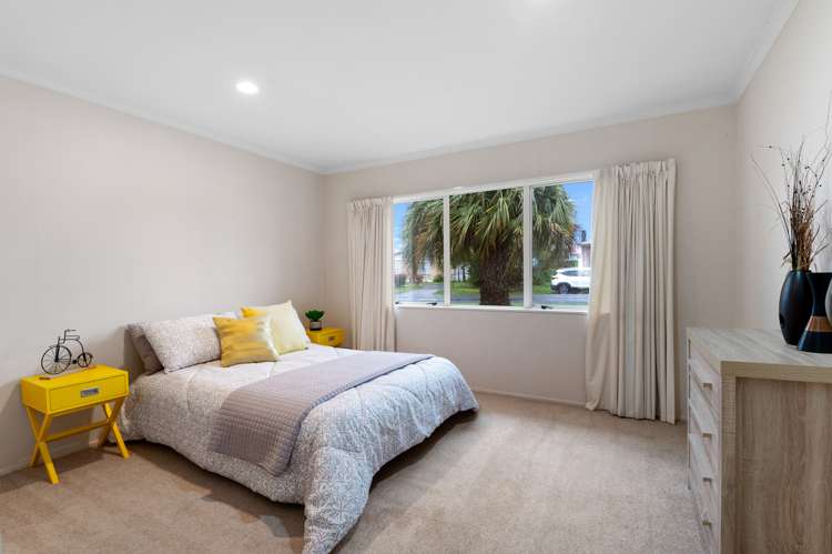 49 Basley Road Owhata_11