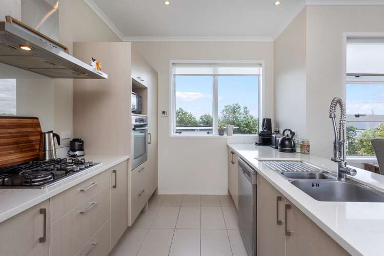 6 Barcliff Terrace Gulf Harbour_6