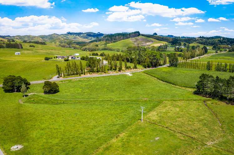 331 West Coast Road Makarau_18