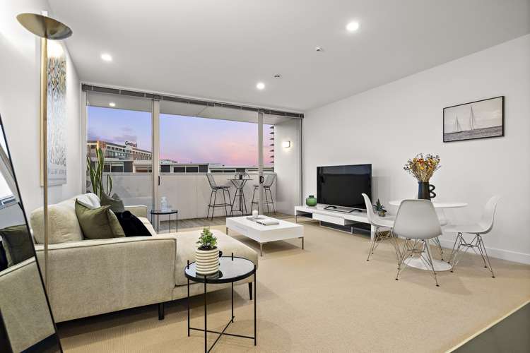 3b/10 Fisher-Point Drive Auckland Central_9